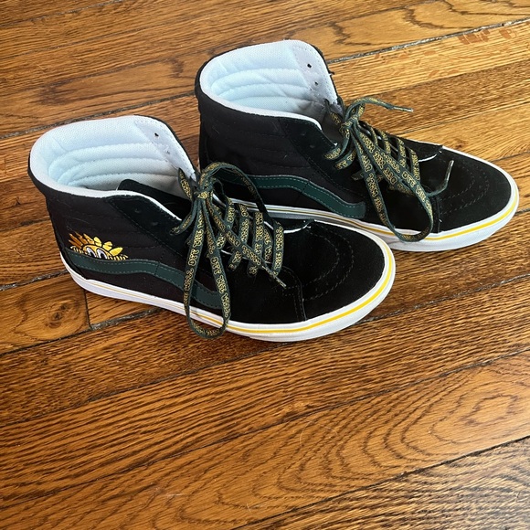 Vans Sk8-Hi ComfyCush Trip Outdoors Black & White Skate Shoes Women 8 Men 6.5 - Picture 2 of 3